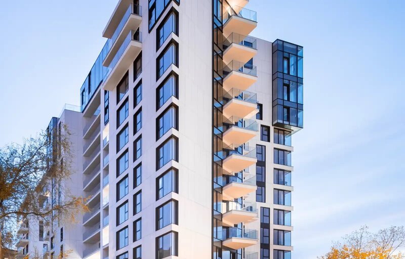 One Herastrau Towers 2022 Cartier Francez, 2 camere 67mp, Centrala, AC